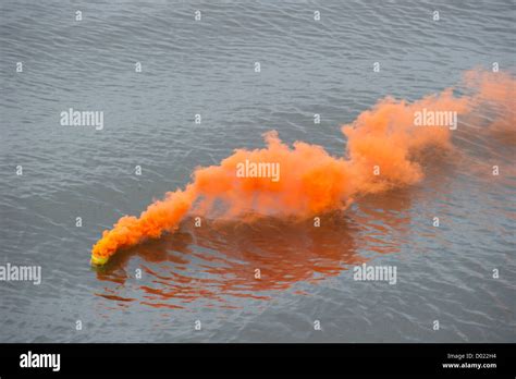 Signal Flare Hi Res Stock Photography And Images Alamy