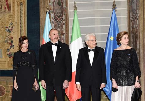 Cumhurbaşkanı erdoğan, azerbaycan cumhurbaşkanı i̇lham aliyev'in davetiyle gerçekleştirdiği ziyaret kapsamında ermenistan işgalinden kurtarılan, 28 yıl sonra ezan sesinin duyulduğu, tarihi ve kültürel. State dinner hosted in honor of President Ilham Aliyev in ...