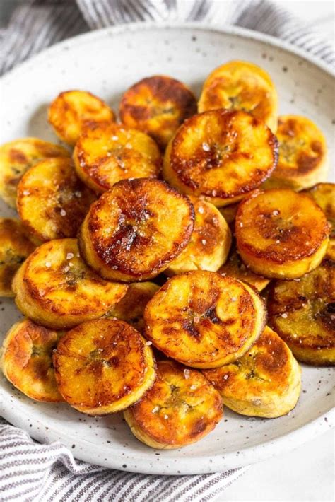 Easy Fried Sweet Plantains Recipe Maduros Eat The Gains 2022