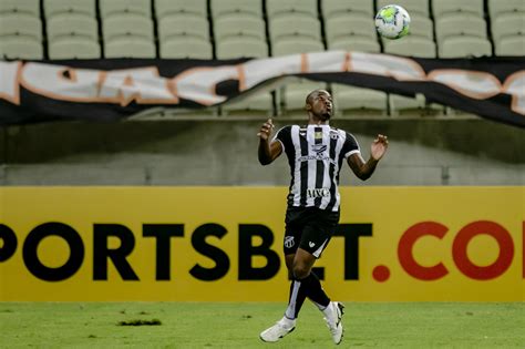 Sem Vina, entenda as opções de Guto no Ceará contra o ...