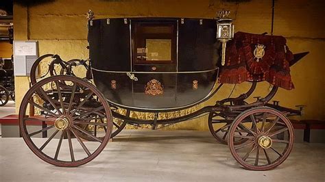 19th Century Berliner Carriage Horse Drawn Wagon Wagons Victorian Life