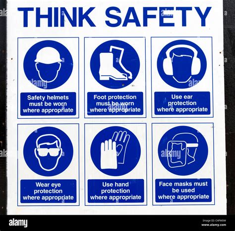 Construction Site Safety Sign Hi Res Stock Photography And Images Alamy