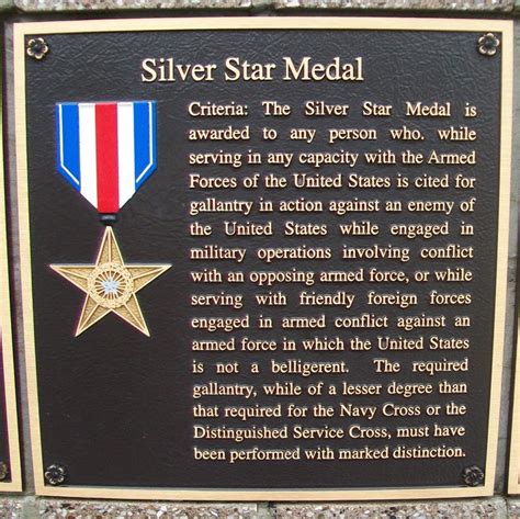 Photo Silver Star Medal Marker