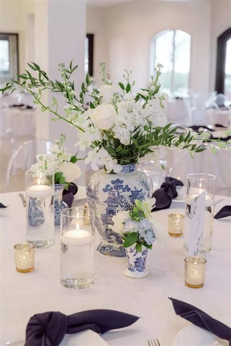 Classic Blue And White Chinoiserie Inspired This Wedding At Knotting