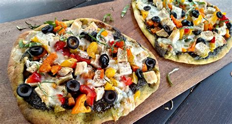 Pumpkin bread where to place oven rack. Grilled Flat Bread Pizza (Oven or Outside Grill) - Cook'n ...