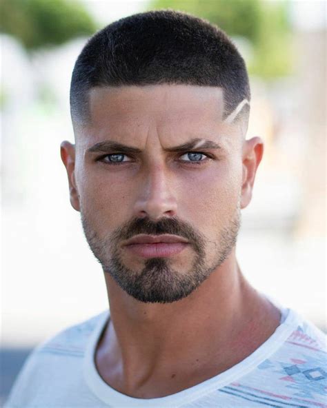 Hairstyle is an integral part of a chosen style and look. 60+ Coolest Short Haircuts for Men: Most Popular Styles ...