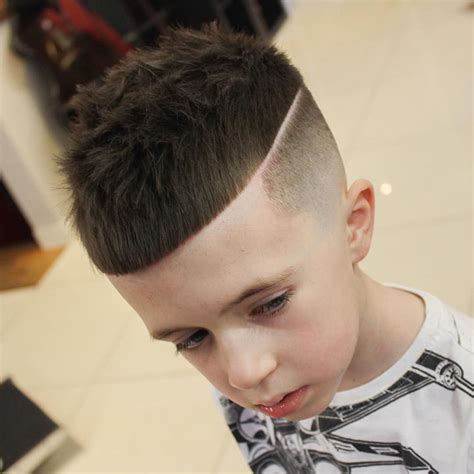 Boy's Fade Haircuts: 2021 Trends + Styles | Boys fade haircut, Fade
