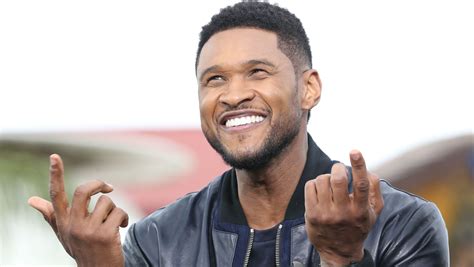 Usher Sings Sweet Nothings To A Stripper