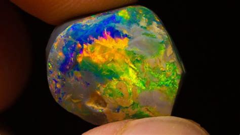 20k Gem Black Opal Emergence Black Opal Direct