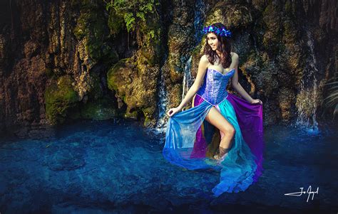 The genre of the secret garden is young adult, as well as classic literature. Quinceañera Secret Garden-Jo Angel Photo