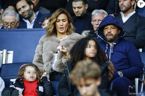 Six mois jour pour jour après la selon le parisien, la mère de cédric a également été interpellée ce mercredi, une heure après son fils. Vitaa et son mari Hicham Bendaoud dans les tribunes du ...