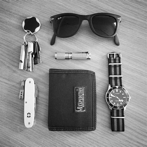 Everyday Carry What Are Your Edc Essentials Edc Essentials Edc Everyday Essentials Products