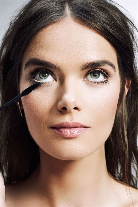Makeup That Makes Your Eyes Look Bigger
