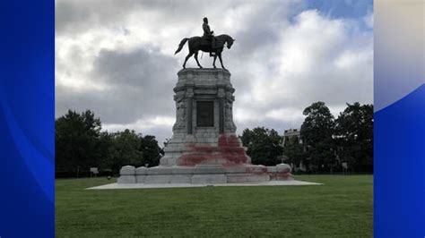 Richmond Robert E Lee Monument Vandalized With Red Paint