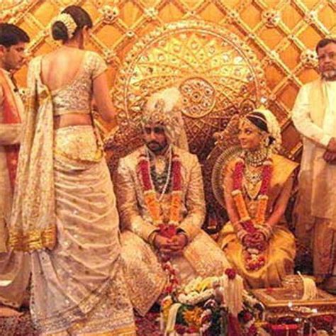 Aishwarya Wedding Saree Did You Know Aishwarya Rais Wedding Saree By