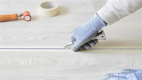 How To Lay Vinyl Flooring Sheets Tiles And Planks Tarkett