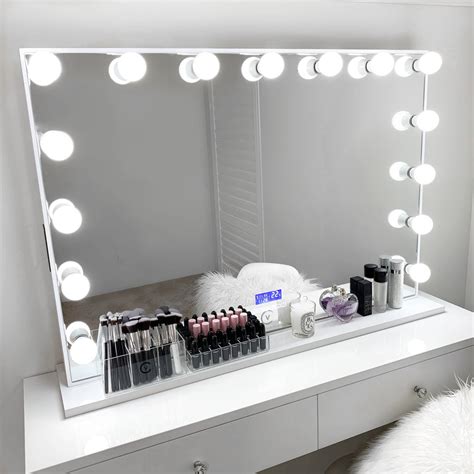 How To Make A Hollywood Vanity Mirror Hollywood Vanity Makeup Mirror