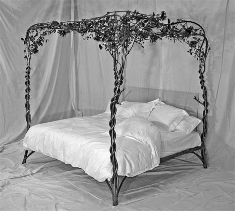 This canopy bed was a standout for its beautiful headboard and footboard. 32 Fabulous 4 Poster Beds That Make An Awesome Bedroom