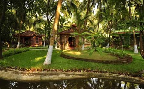 Top 10 Spa And Ayurvedic Resorts In India Luxury Spas In India