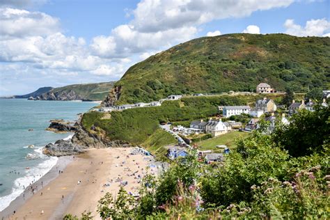 Italien gewinnt bei der uefa euro 2020 auch sein drittes gruppenspiel gegen wales. Wales Highlights Blick auf Tresaith - Reiseblog Travel Sisi