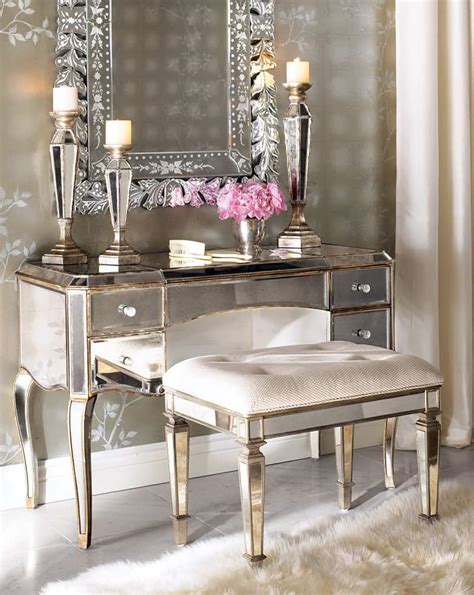 19 makeup vanity ideas that would make any hollywood starlet jealous. 25 Chic Makeup Vanities from Top Designers