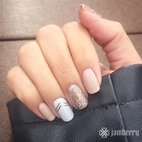 Gel Nails Designs That Are All Your Fingertips Need To Steal The