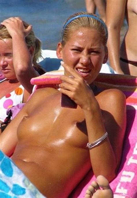 Anna Kournikova Naked Topless Photos Scandalpost