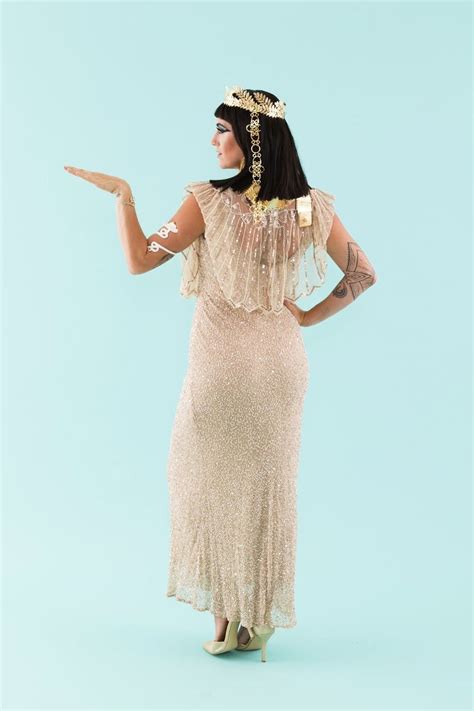 This Jaw Droppping Cleopatra Diy Is For You Costume Queen Brit Co