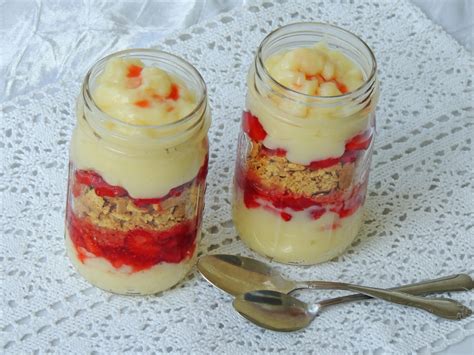 Vanilla Pudding Strawberry Parfaits Oryana Community Co Op