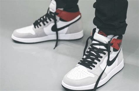 This new air jordan 1 flaunts a white leather on the side panels and toe with light grey suede overlays for contrast. Do You Like The Air Jordan 1 High OG Light Smoke Grey ...