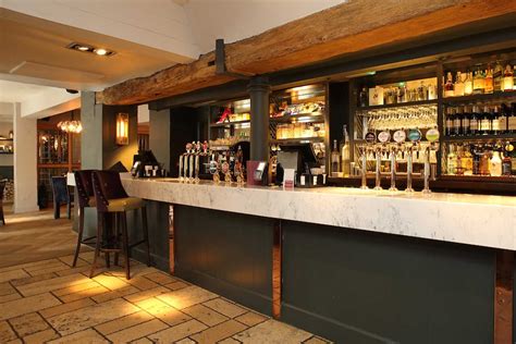 Source Restaurant And Pub Bar Counters In Wood And Marble 13rd The Price