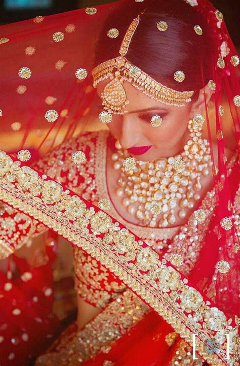 Pinterest Pawank90 Bridal Photoshoot Indian Bridal Bridal Photography