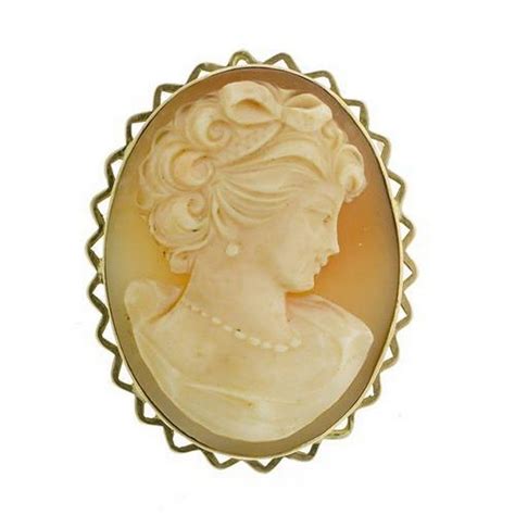 9ct Gold Carved Shell Cameo Brooch With Safety Chain Brooches Jewellery