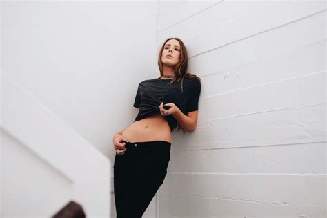 women leaning brunette belly belly button looking away skinny model slim body women
