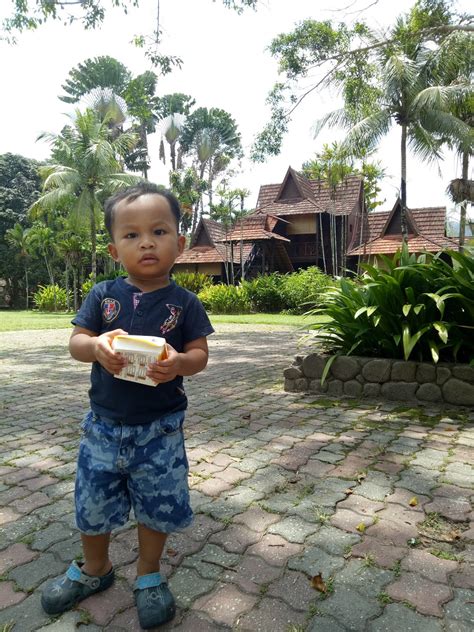 Hotel in janda baik with free parking. Holiday: 101 Resort Janda Baik - IEZANA STORY