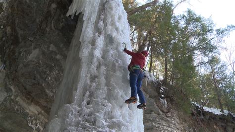 Michigan Ice Fest Climbers Rise To The Top