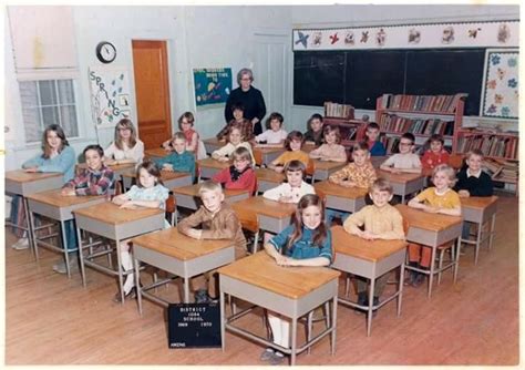 Exactly How My Grade School Classroom Looked Childhood Memories
