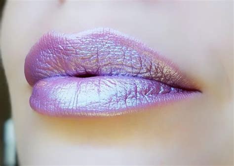 Dreamstar Violet Frosty Metallic Lipstick Natural Gluten Free