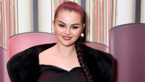 Why Is Selena Gomez Single Singer Gets Vicious Response The Celeb Post