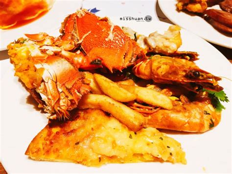 The site owner hides the web page description. 台中西區美食 漢來海港餐廳 台中店 廣三SOGO 海鮮自助吧Buffet吃到飽 台灣大道二段 中港路 生日慶生 聚餐聚會 ...