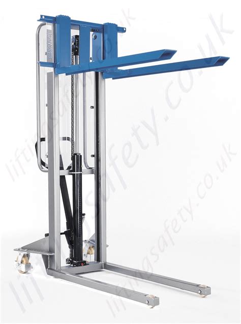 Pfaff Hydraulic Hand Stackers 500kg Or 1000kg Lifting Capacities