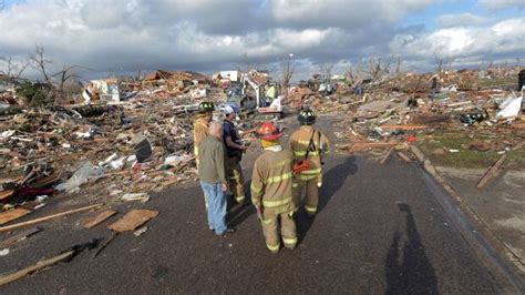 Tornadoes Damaging Storms Hit Us Midwest Killing 5 Cbc News