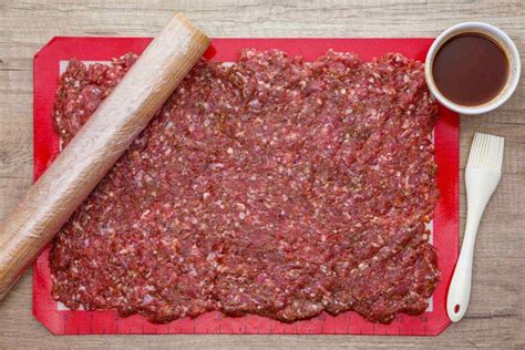 Beef jerky recipes are a part of the rapidly growing meat snack market. Bacon Burger Jerky - Homemade Ground Beef Jerky Recipe ...