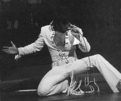 Le 11 Août 1970 Elvis Se Produit Au Showroom De Lhôtel International De Las Vegas Las Vegas