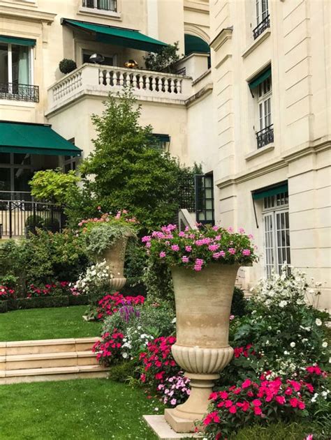 Inspiring Garden Design Ideas To Borrow From A Parisian Garden