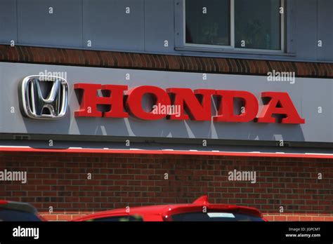 Honda Motor Dealer Sign Hi Res Stock Photography And Images Alamy