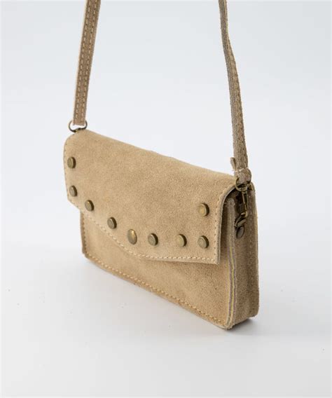 Selected By No28 Tas Laura Zand Suede No 28 Wonen And Lifestyle