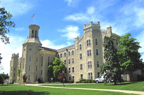 12 Top Colleges And Universities In Illinois