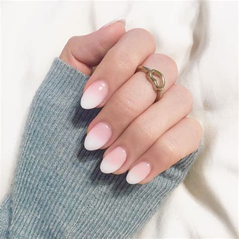 Redefining The Shape Of The Acrylic Nail