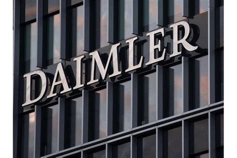 Daimler Setzt Bei Lastwagen Auf Batterie Und Brennstoffzelle